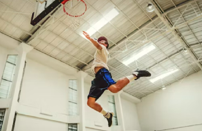 Top Dunks That Shook the NBA