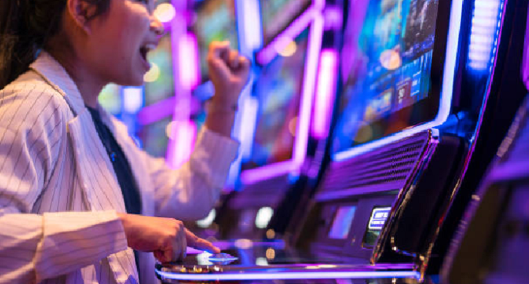 Slot